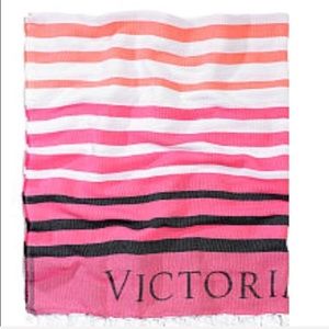 🆕 VICTORIA SECRET LOGO BEACH THROW